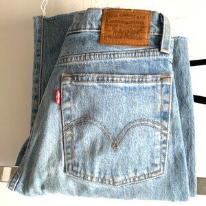 Levi’s wedgie straight jeans